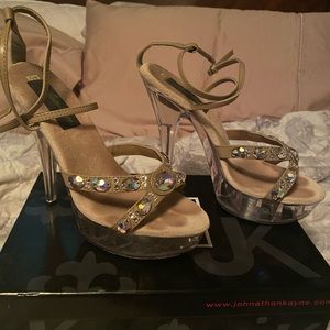 Johnathen Kayne pageant shoes size 7.5